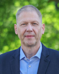 Prof. Dr. Magnus Rueping